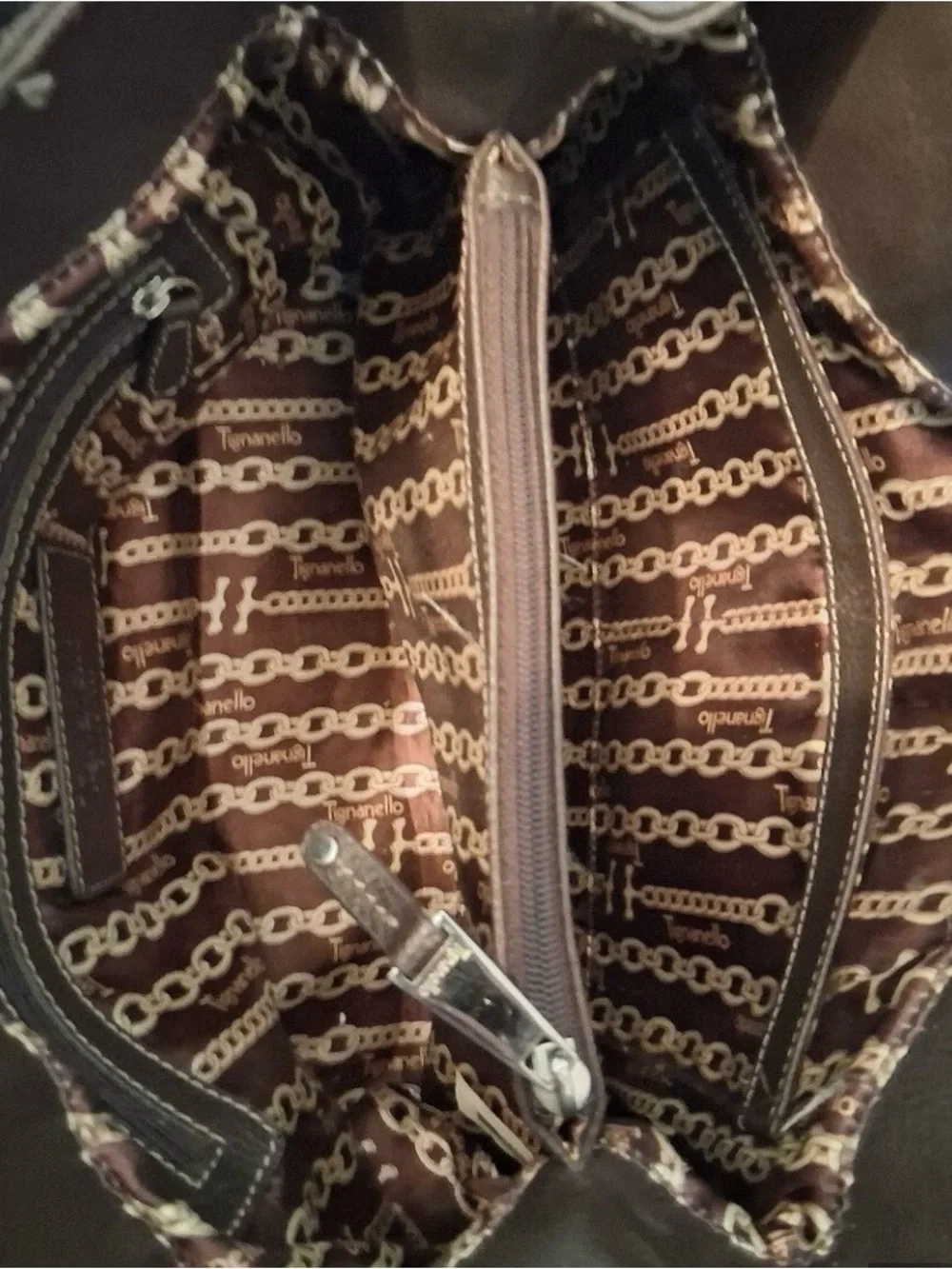 Tignanello Brown Pebbled Leather shoulder bag! EUC Beautiful bag!